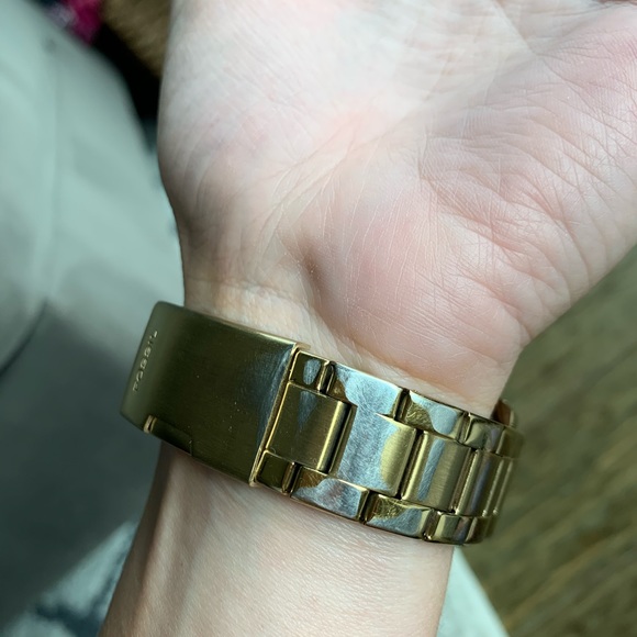Fossil gold boyfriend watch - Picture 2 of 5